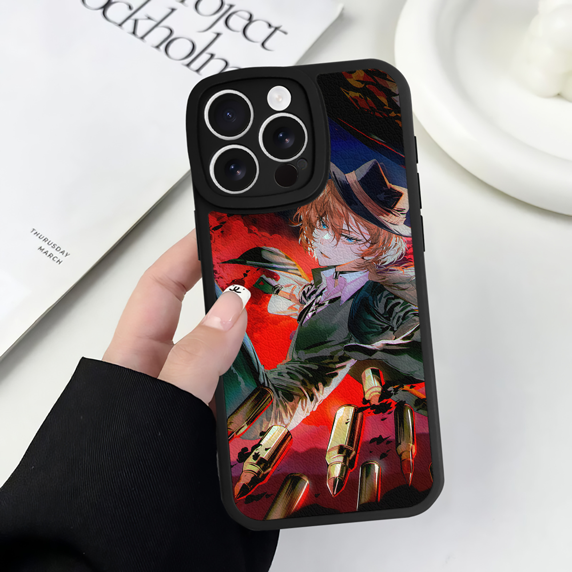 （画像用） 文豪ストレイドッグス Bungo Stray Dogs 【iPhone 16シリーズ対応】シリコンスマホケース（レザー調） 材質：シリコン